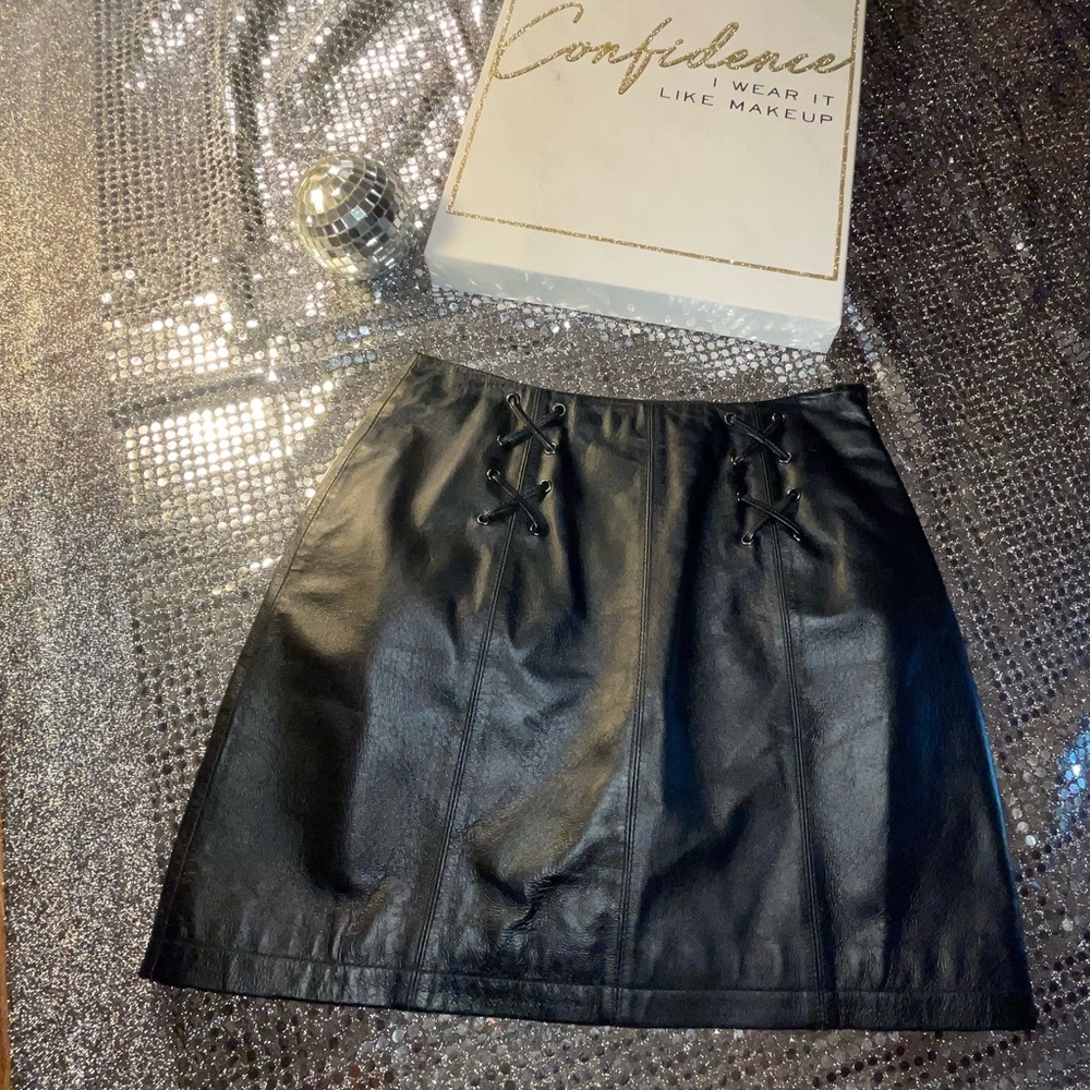 🖤💫Wilsons Genuine Leather mini 💫🖤